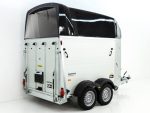 Humbaur Pferdeanhänger Xanthos 2400, schwarz, Sattelkammer – Image 2