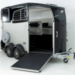 Ifor Williams Pferdeanhänger HBX 506, Frontausstieg, Neues Modell, schwarz
