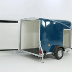 Debon Kofferanhänger DK Vollpoly 150 x 290 cm, Höhe 160 cm, blau